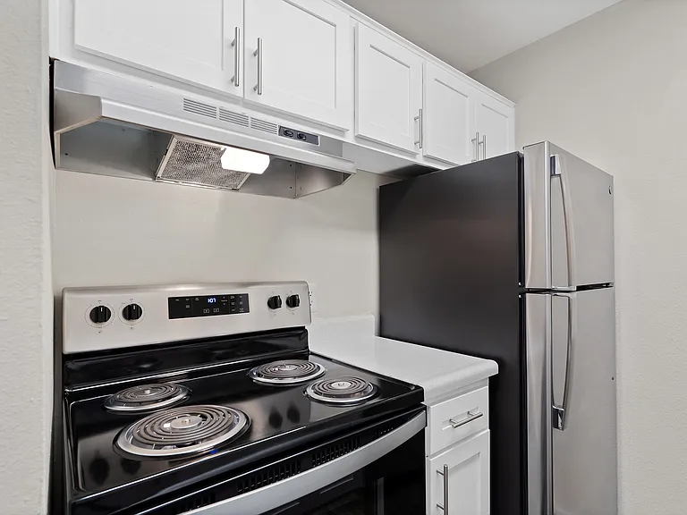 Agave Apartments — Photo 4