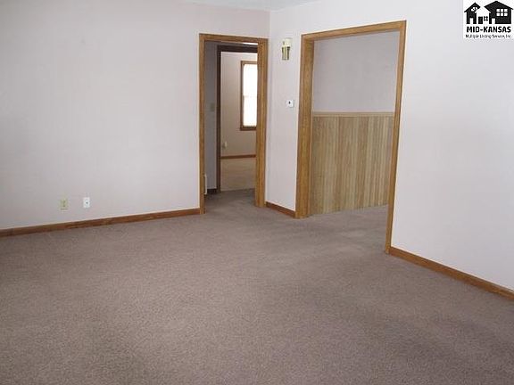 3rd image of 11 18th Edgemoore
