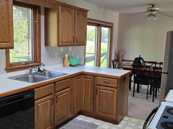 5th image of 1359 Frank Dr