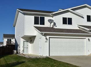 6440 Reily Rd, Bismarck, ND 58504