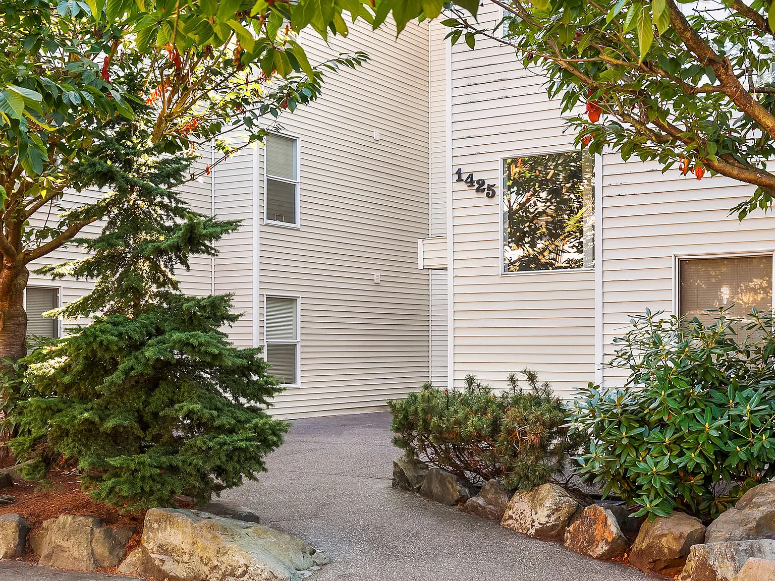 1425 NW 61st St. Seattle, WA 98107 — Photo 2