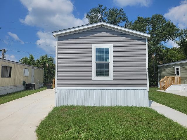 1st image of 83 Stebbins Dr #20