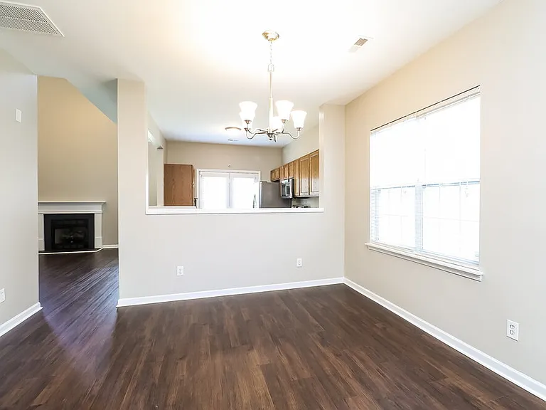 2619 Rozzelles Landing Dr — Photo 8