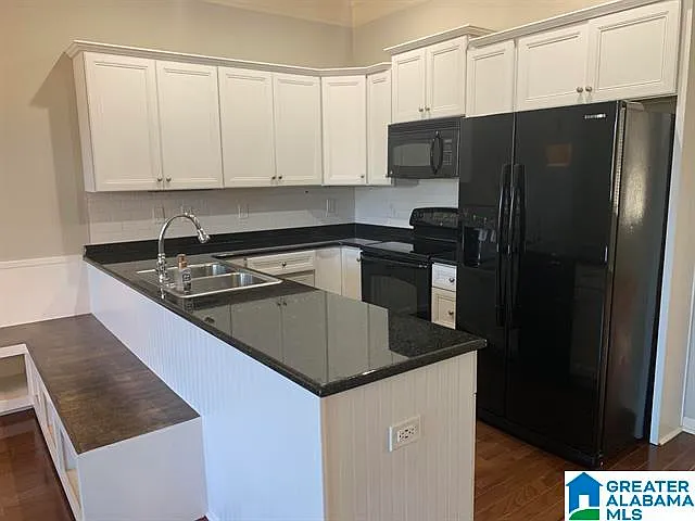 2074 Ross Park Way — Photo 4