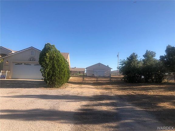 2nd image of 2346 E Buckhorn Bnd