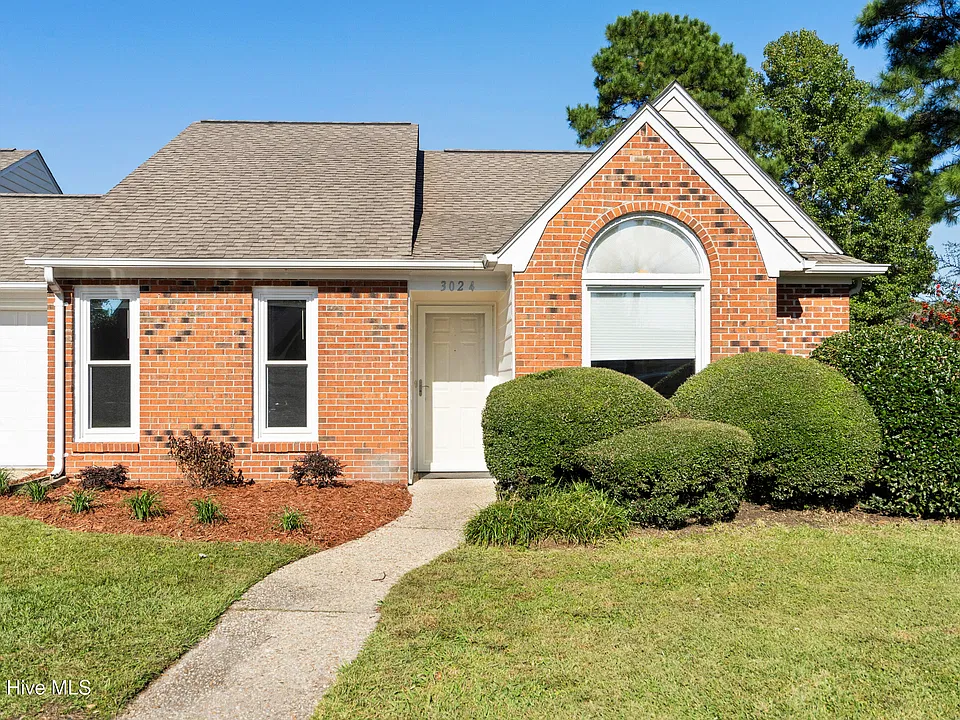 3024 Remington Dr