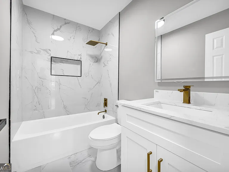 106 Degrandis Ln NE — Photo 30