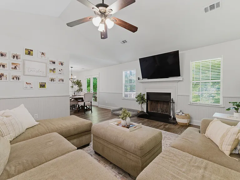 4524 High Grove Ct NW — Photo 14