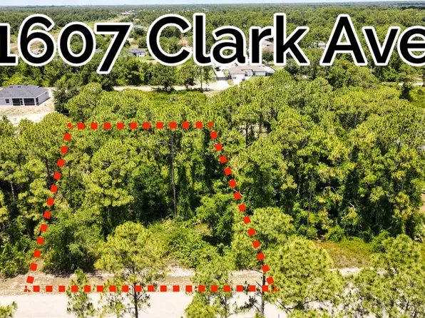 1607 Clark Ave, Lehigh Acres, FL 33972