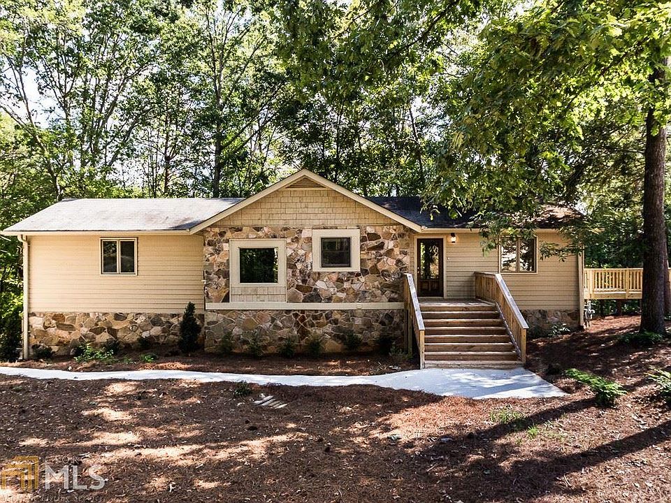 2nd image of 2620 Venture Ln