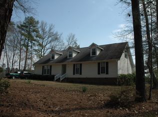 3330 Green Valley Dr, Sanford, NC 27330