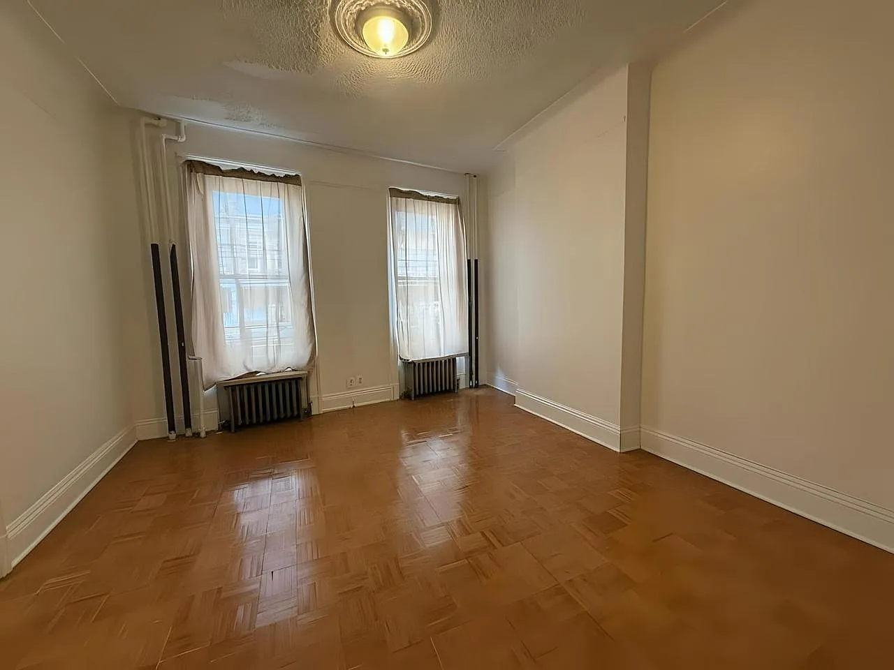 362 Ridgewood Avenue — Photo 4