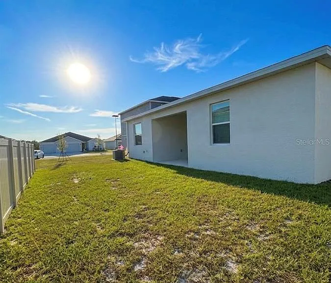 1623 Marksman Rd — Photo 4