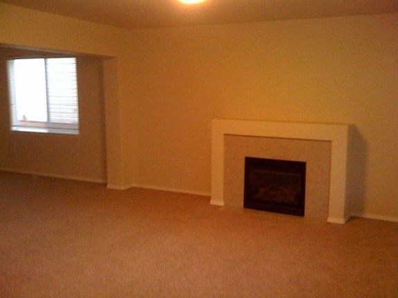 5th image of 13434 SW 122nd Ave