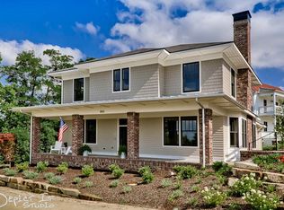 1850 N Clifton Ave, Fayetteville, AR 72701