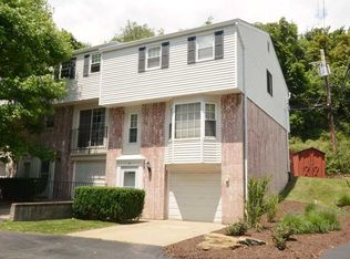 9 Crestwood Dr, Allison Park, PA