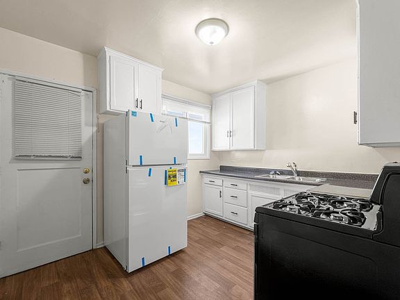3rd image of 4086 Hillcrest Dr #4090-D