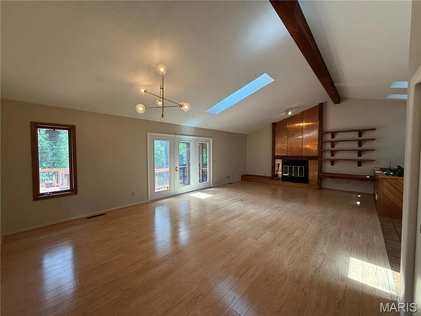 14895 Conway Road | Chesterfield 63017 — Photo 4