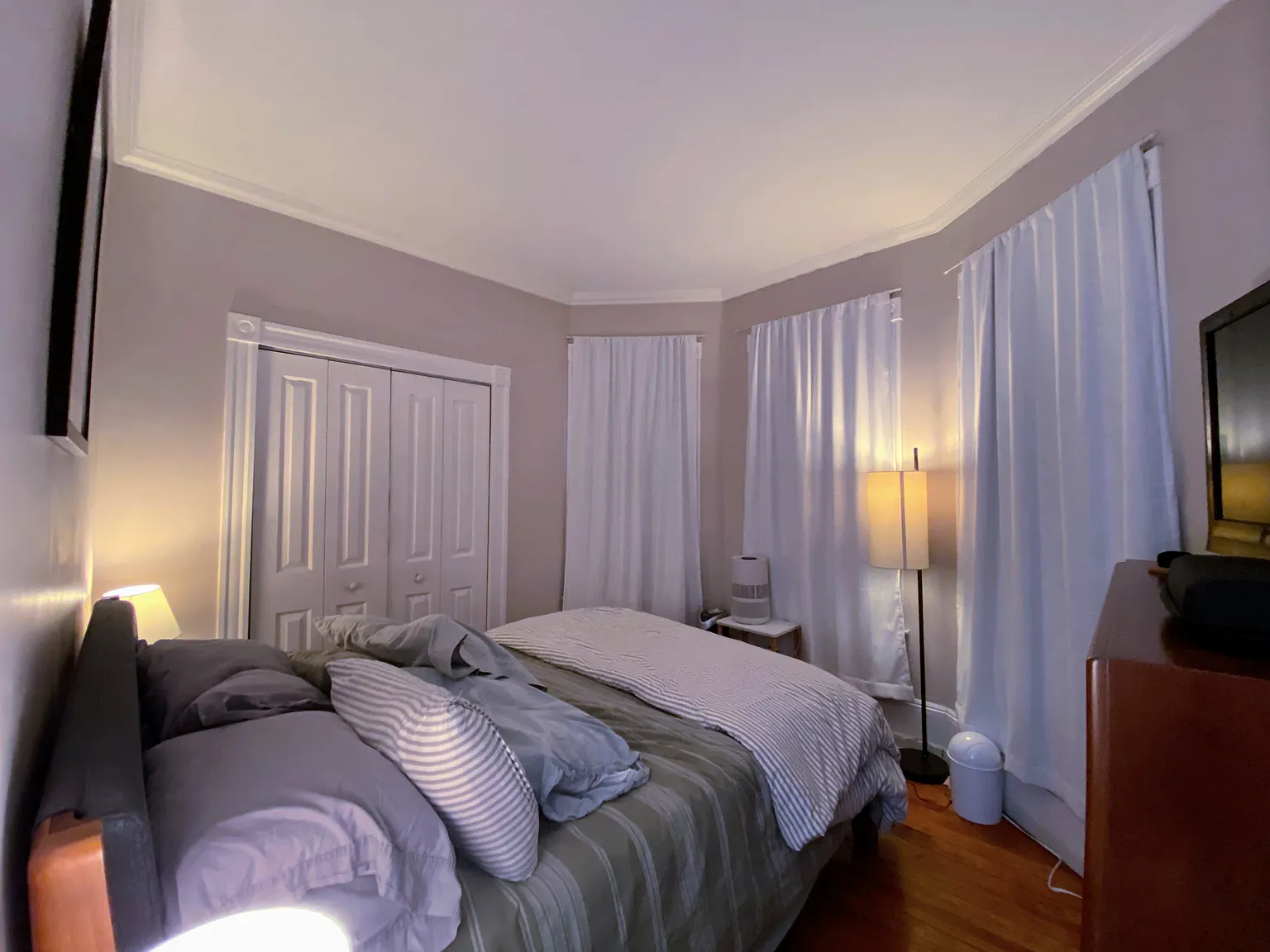 2 bed, 1050 sqft, $2,850 — Photo 4