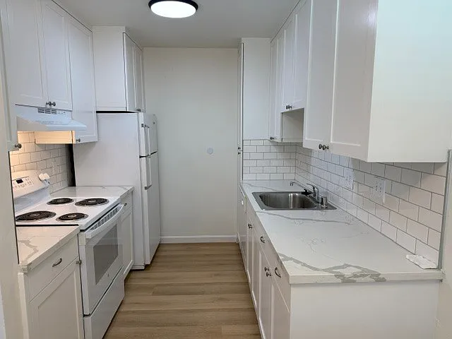 2020 California St #18 — Photo 7