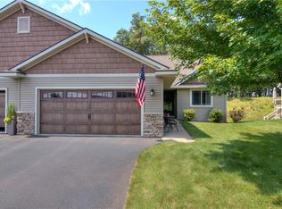 718 Club View Ln, Altoona, WI 54720