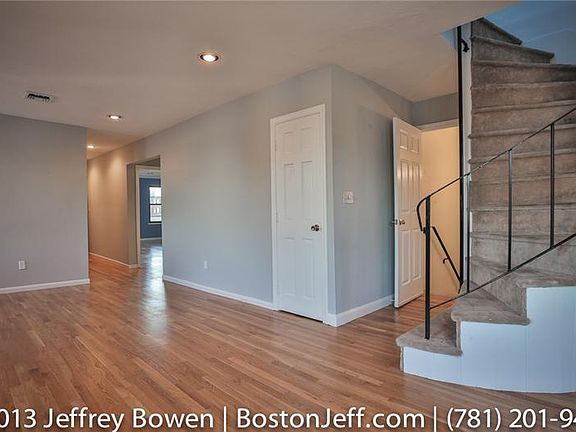 3rd image of 36 Ashley St APT 4