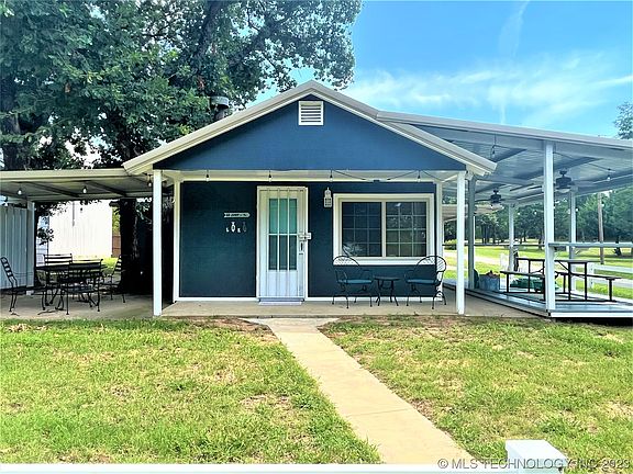 2nd image of 5112 Oakwood Dr