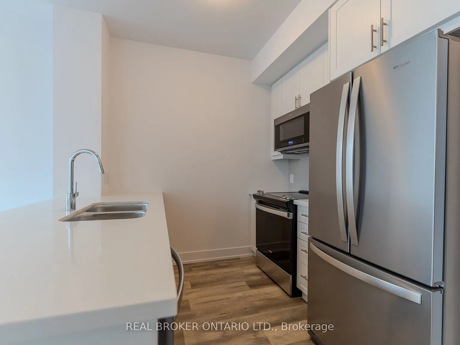 Trend Living — Photo 4