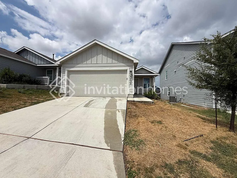 6435 Pickaxe Way