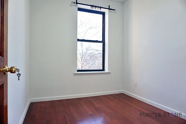 Rented by Purple Stone Realty LLC | media 6