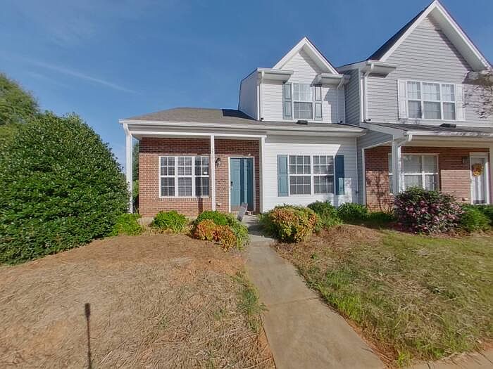 1st image of 2561 Halle Ann Cir