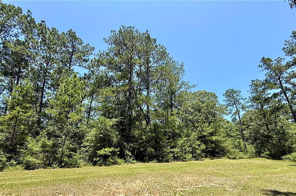 2nd image of Lake Choctaw Rd