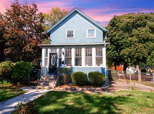 2502 Walnut St, Blue Island, IL