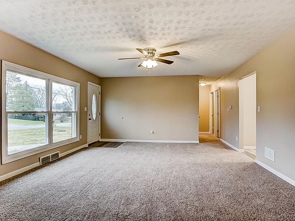 2nd image of 7574 N Pisgah Dr