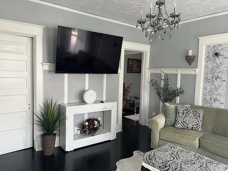 635 E Burleigh St #635 — Photo 12