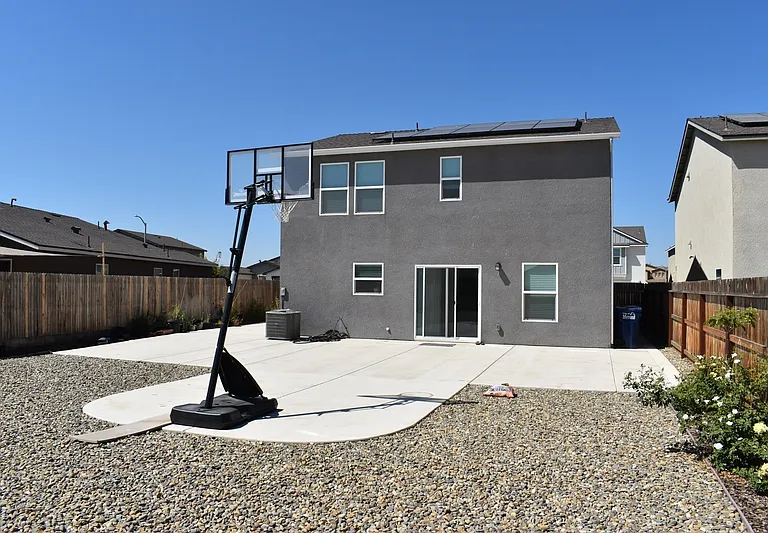 4554 Iris Ct — Photo 41