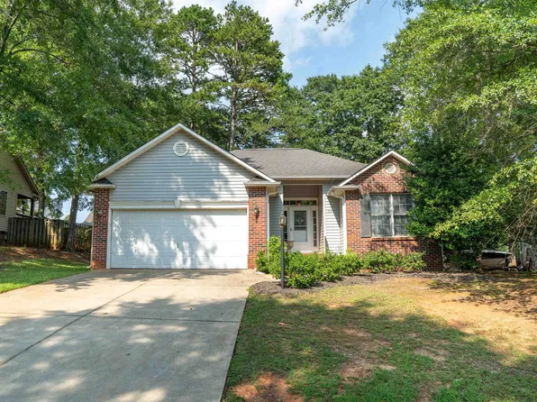 667 Shadow Dance Ln, Boiling Springs, SC 29316