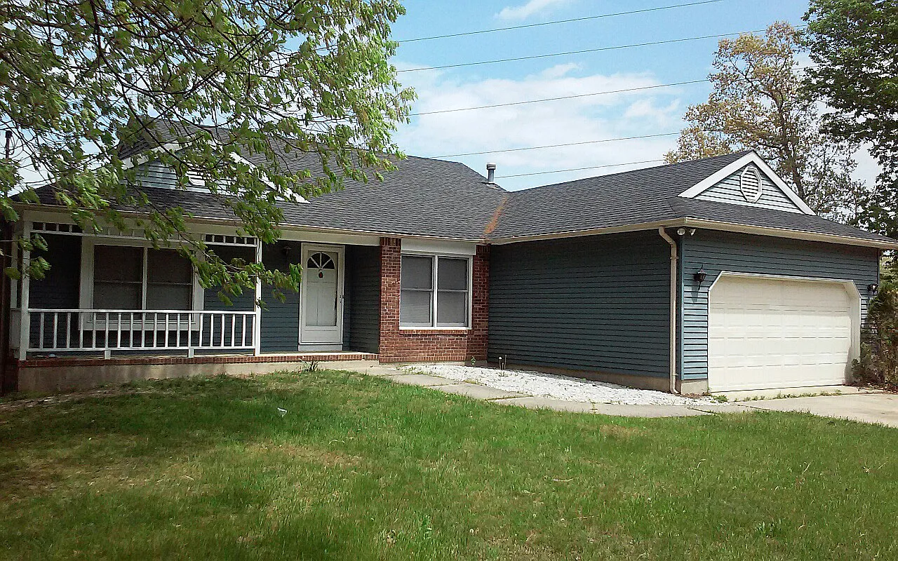 311 Chandler Rd photo 1