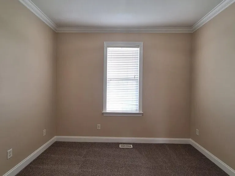 285 Laurie Ellis Rd — Photo 9