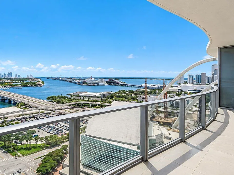 1400 Biscayne Blvd #1804