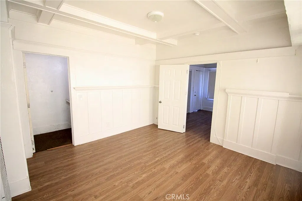 2 bed, 930 sqft, $2,200 — Photo 4