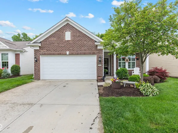 12821 Gloria Dr, Fishers, IN 46037