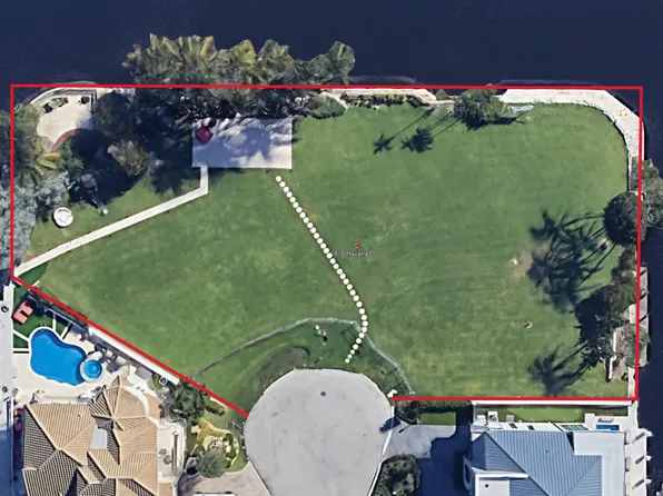 870 Havana Drive, Boca Raton, FL 33487