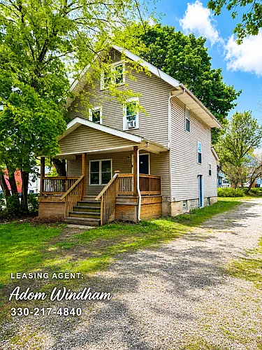 548 Spicer St Photo 1