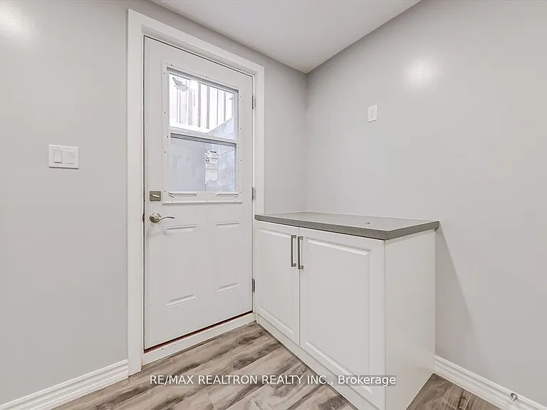 635 Beckworth Sq #BASEMENT — Photo 4