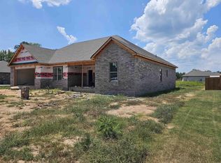 380 Mayberry Dr, Cabot, AR 72023