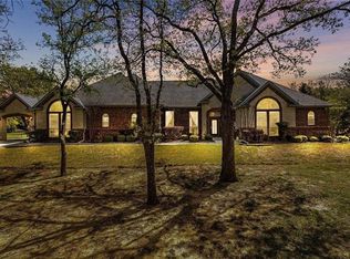 6305 Shadow Valley Dr, Burleson, TX 76028