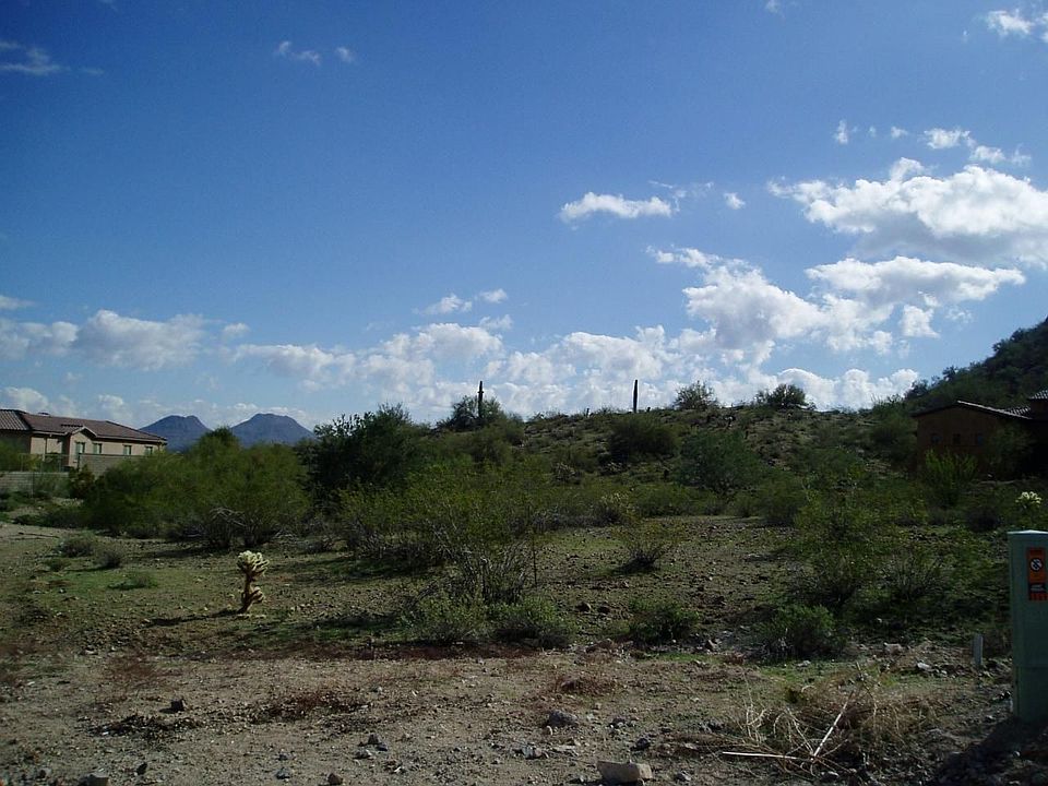 1st image of 8669 W Lariat Ln
