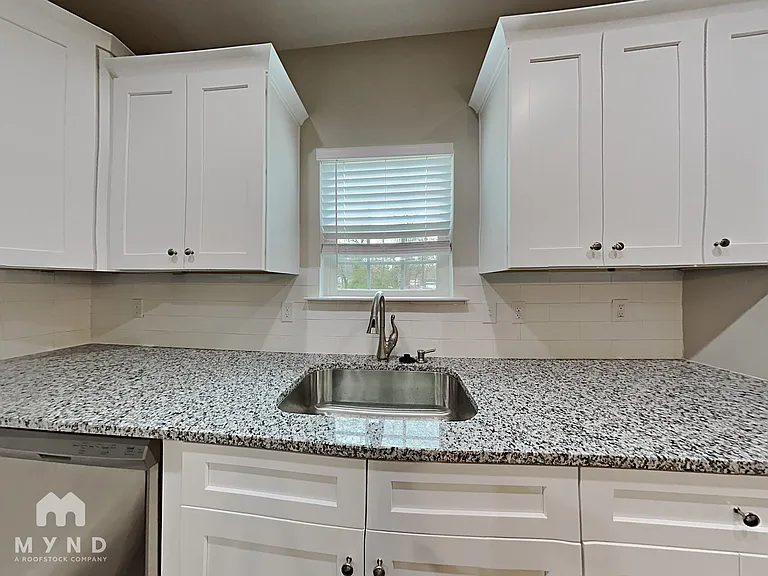 1513 Allenbrook Dr — Photo 11