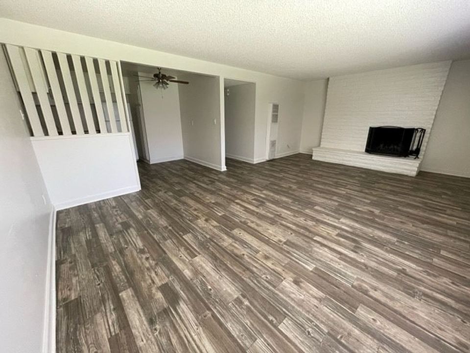 1st image of 1106 E Washington Ave #1136-B